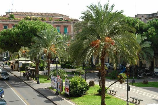 Locami Holiday&Rooms Jolanda Suite كاتانيا المظهر الخارجي الصورة