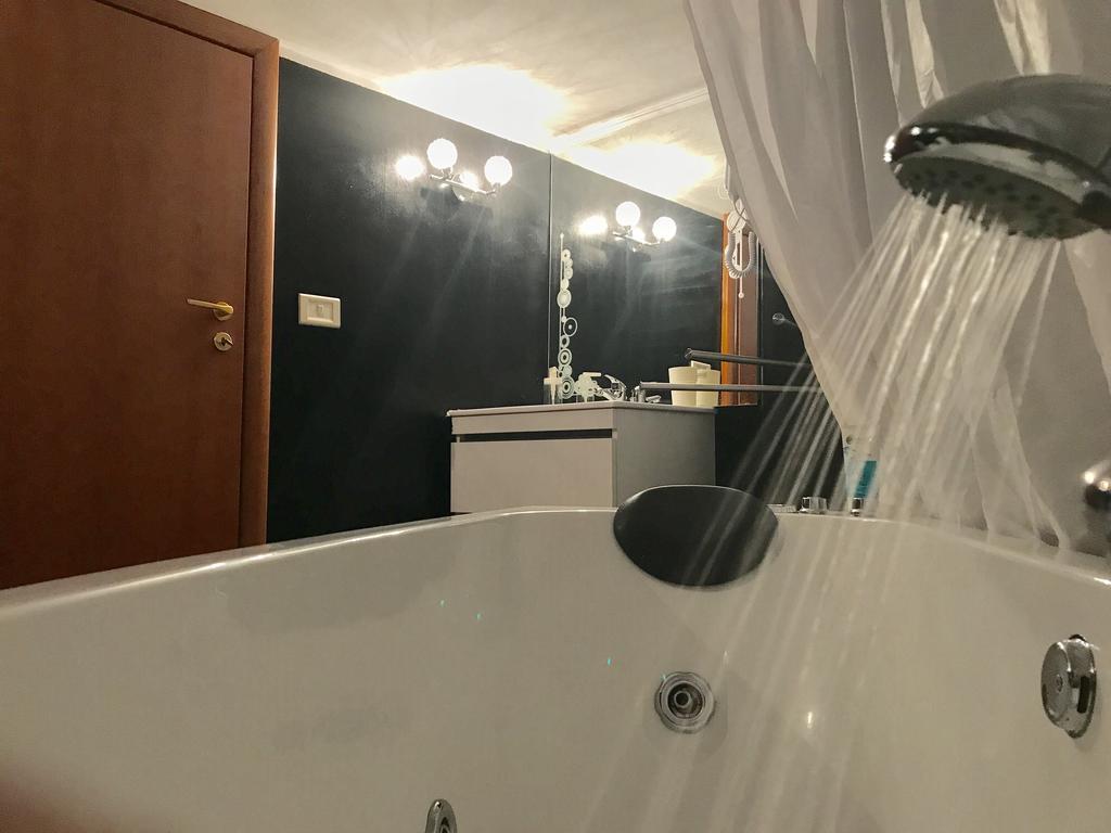 Locami Holiday&Rooms Jolanda Suite كاتانيا المظهر الخارجي الصورة