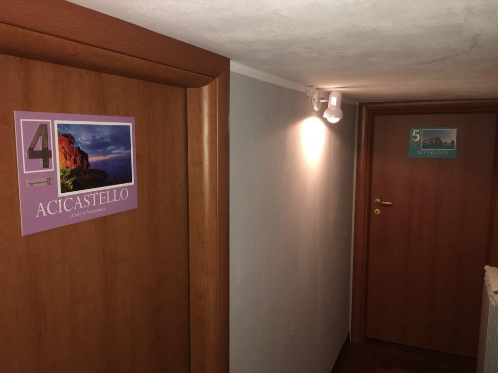 Locami Holiday&Rooms Jolanda Suite كاتانيا المظهر الخارجي الصورة